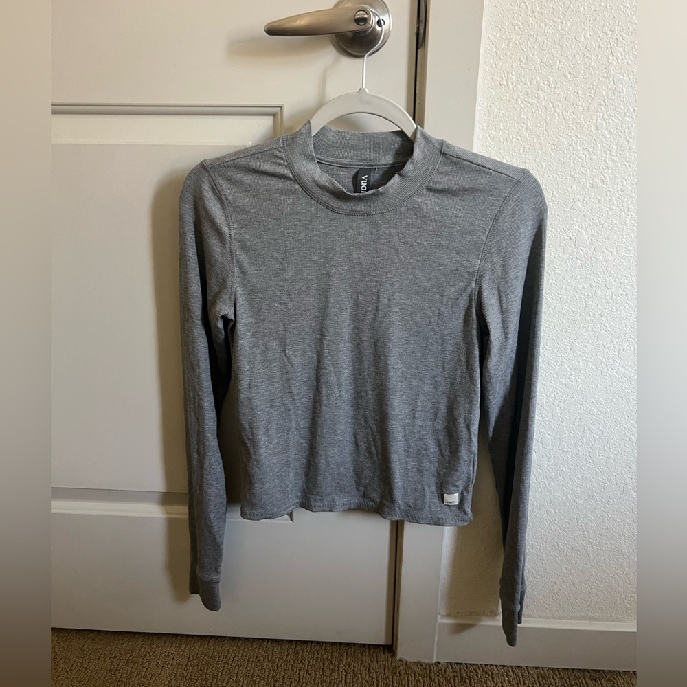 Vuori long sleeve Mudra fitted tee